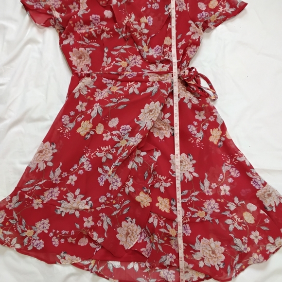 Lush Wome's Red Floral Dress Size Xs - Picture 8 of 8